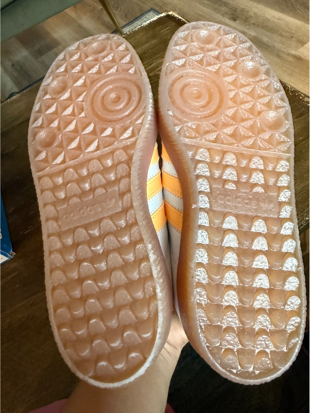 Adidas Samba Retro Women’s Sneakers White and Orange - Picture 6 of 11